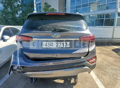 Photo 1 of 36: 2019 Hyundai Santa Fe, VIN KMHS381BBKU021969 — Korean insurance auction