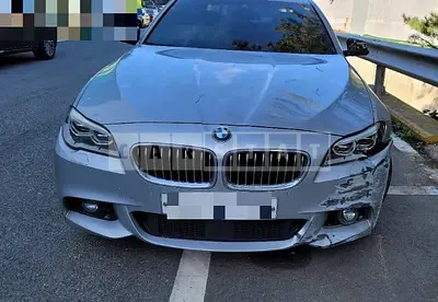 Photo 1 of 25: 2016 BMW 520d, VIN WBA5E5101GG209314 — Korean insurance auction