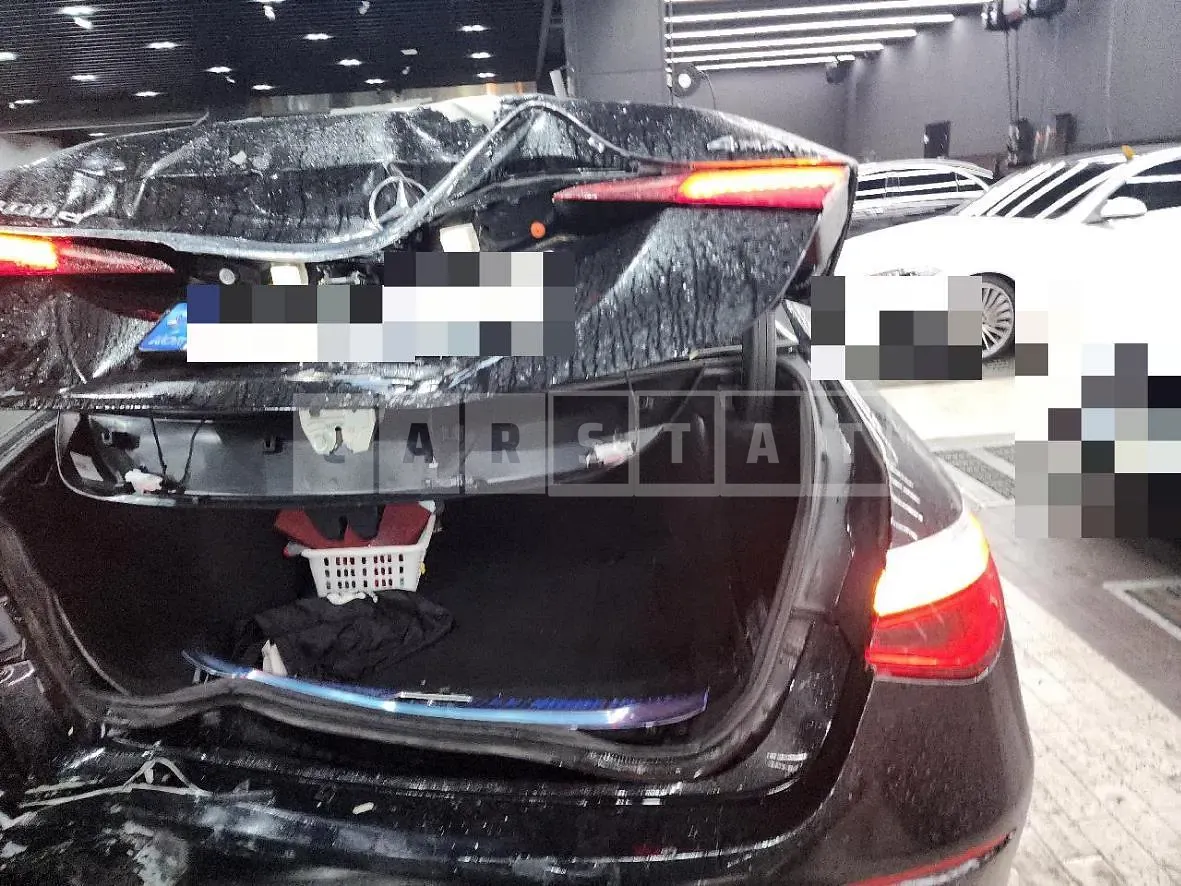 Photo 2 of 49: 2022 Mercedes-Benz S400d 4Matic, VIN W1K6F3DB7NA155786 — Korean insurance auction