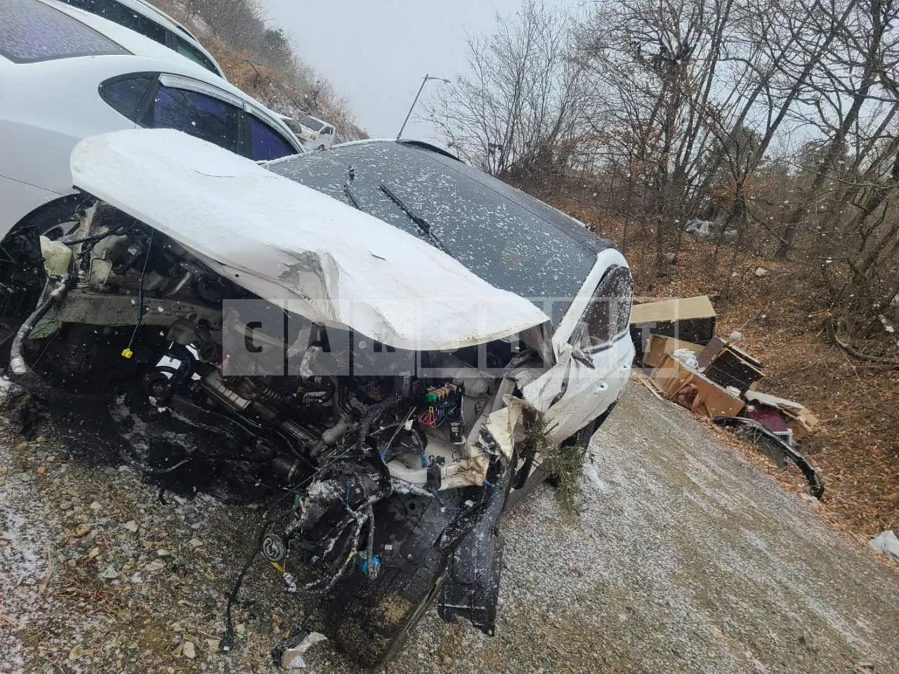 Photo 2 of 19: 2015 Hyundai Tucson, VIN KMHJ581ABGU014400 — Korean insurance auction