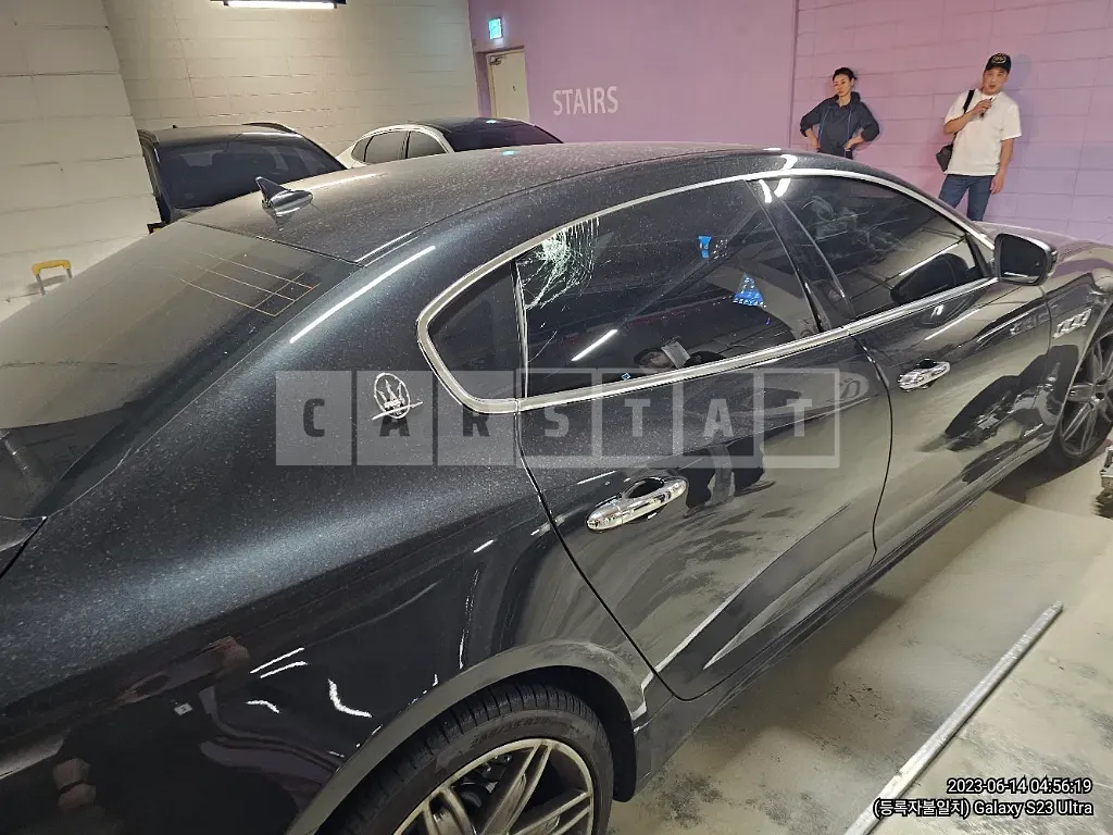 Photo 2 of 28: 2019 Maserati Quattroporte, VIN ZAM56XPG5K1326059 — Korean insurance auction