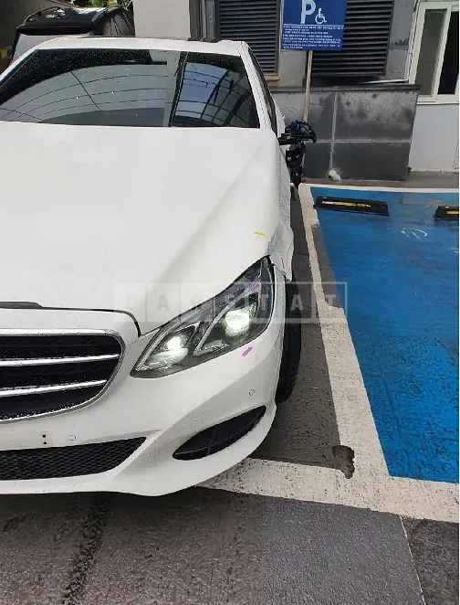 Photo 2 of 11: 2016 Mercedes-Benz E220 BlueTec, VIN WDDHF0AB6GB277693 — Korean insurance auction