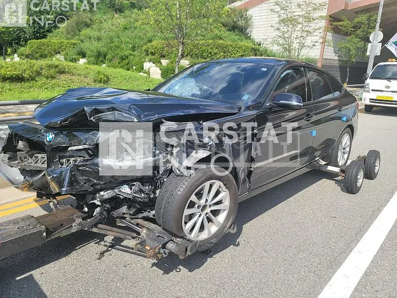 Photo 2 of 14: 2015 BMW 320d GT xDrive, VIN WBA3Y5109FGZ91133 — Korean insurance auction
