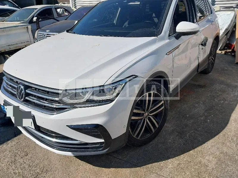 Photo 2 of 12: 2021 Volkswagen Tiguan 2.0 TDI — Korean insurance auction