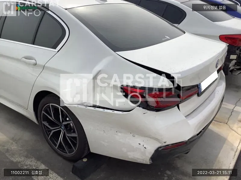 Photo 2 of 8: 2022 BMW 530e, VIN WBA51AG01NCH95791 — Korean insurance auction