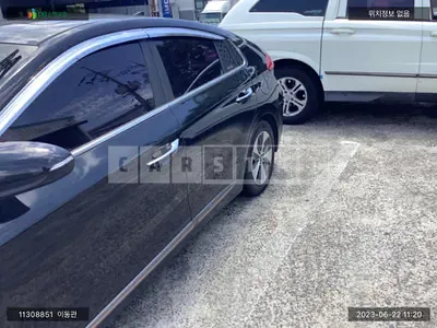 Photo 1 of 12: 2017 Hyundai IONIQ Electric, VIN KMHC051HFJU013973 — Korean insurance auction