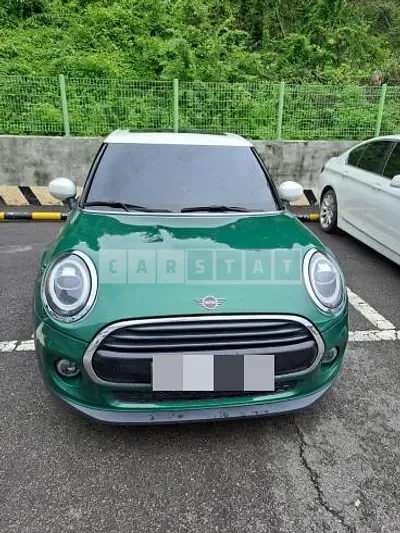 Photo 1 of 10: 2020 MINI Cooper, VIN WMWXV7104L2L99119 — Korean insurance auction