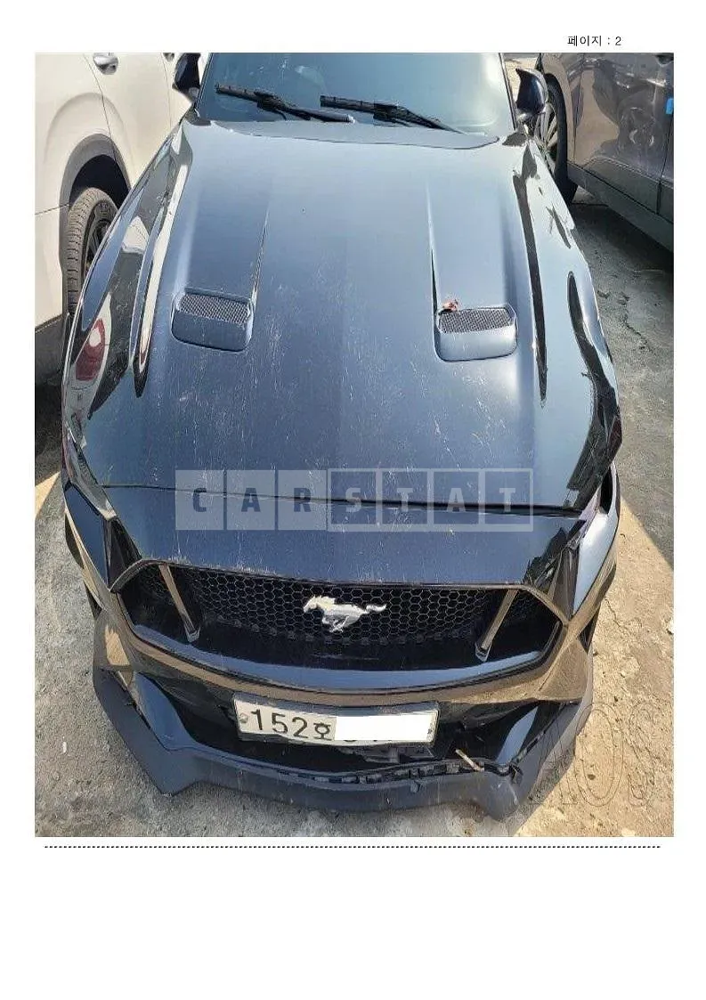 Photo 2 of 33: 2020 Ford Mustang, VIN 1FA6P8CF8L5111185 — Korean insurance auction