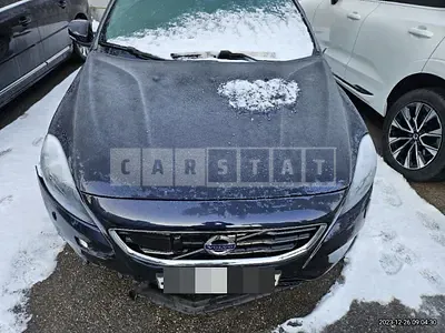 Photo 1 of 20: 2015 Volvo V40D4, VIN YV1MVA8KDG2303186 — Korean insurance auction