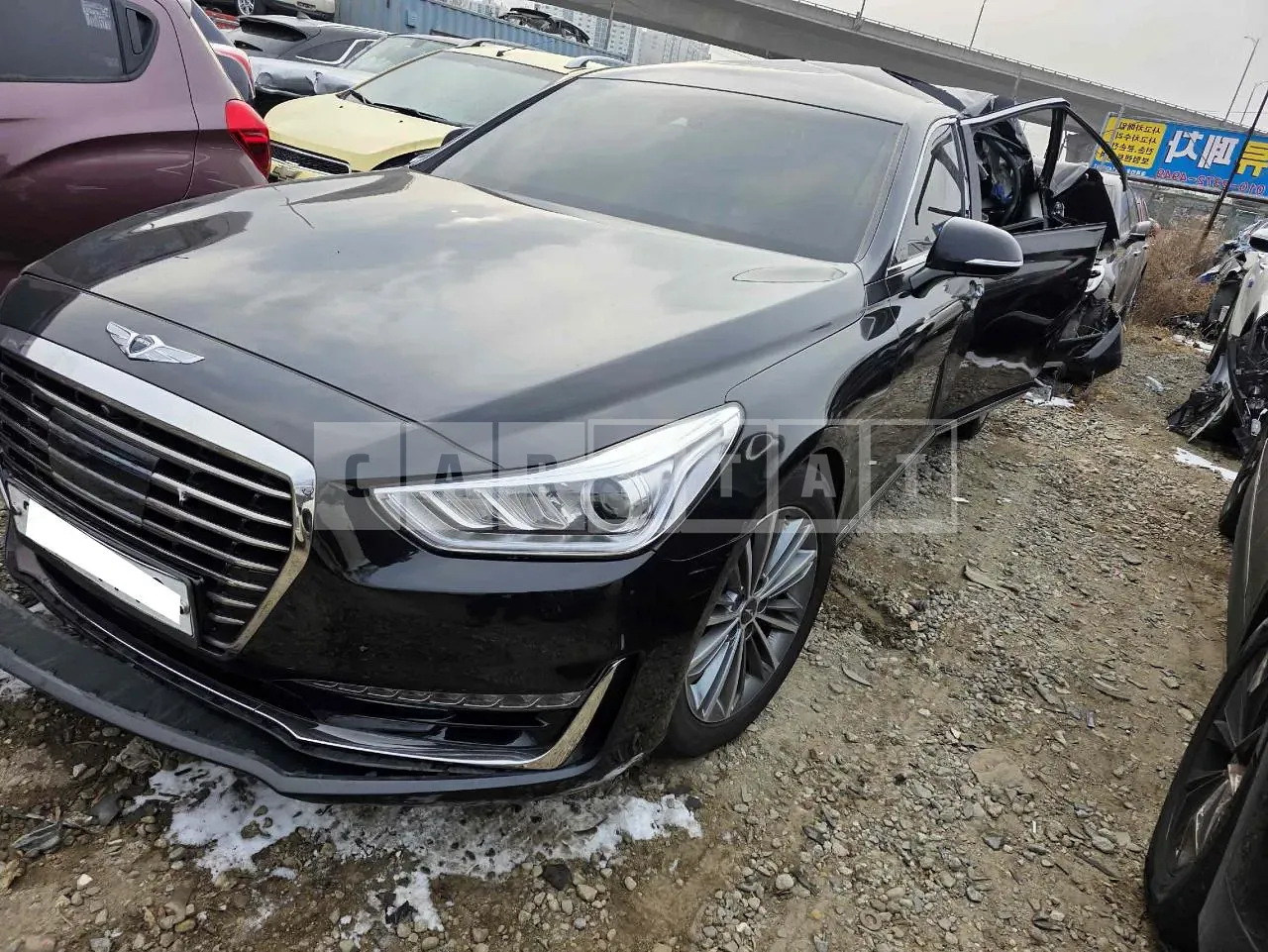 Photo 2 of 18: 2017 Hyundai Genesis EQ900, VIN KMHG141DDJU042464 — Korean insurance auction