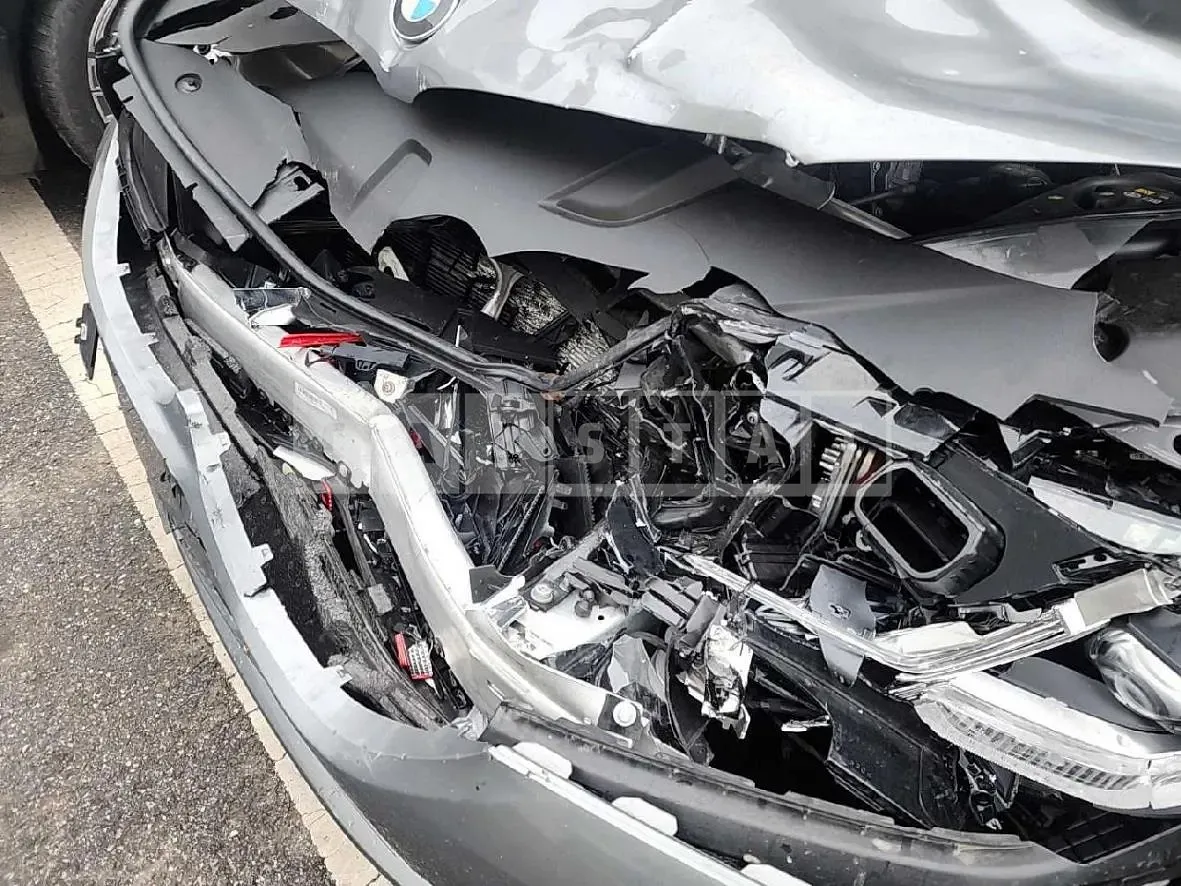 Photo 2 of 10: 2023 BMW 630i xDrive, VIN WBA61CC07PCM72948 — Korean insurance auction