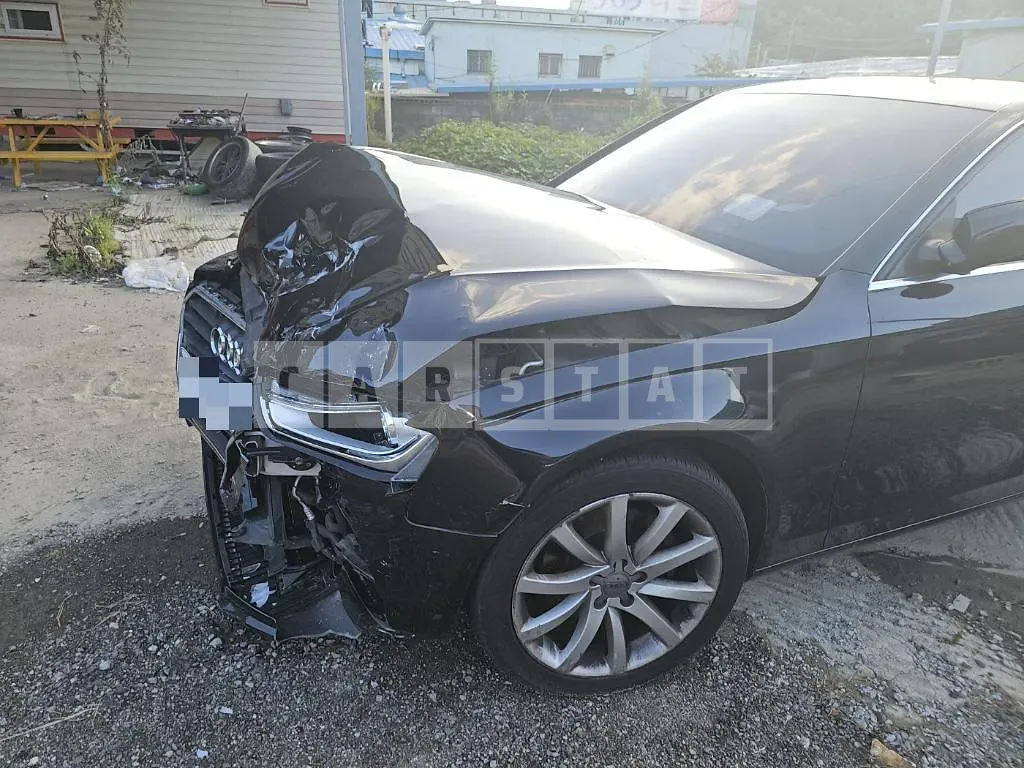 Photo 2 of 19: 2015 Audi A4 30 TDI — Korean insurance auction