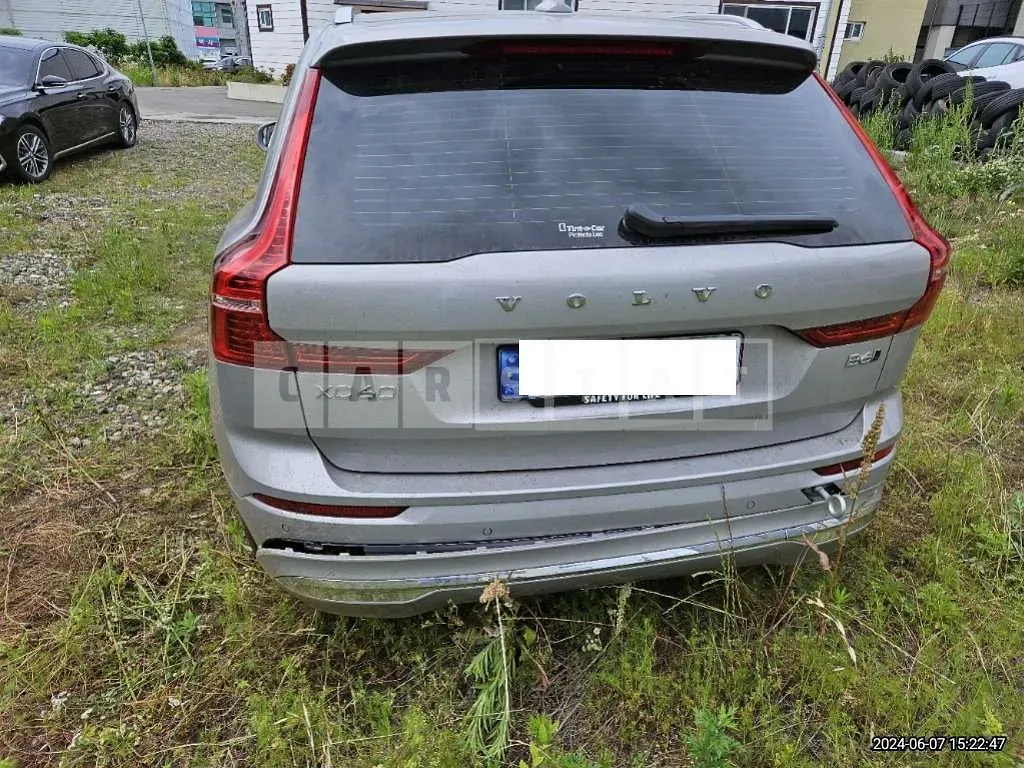 Photo 2 of 26: 2024 Volvo XC60B6 AWD — Korean insurance auction