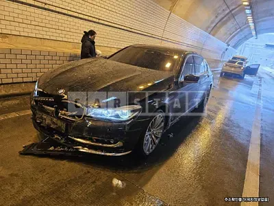 Photo 1 of 7: 2016 BMW 750Li xDrive — Korean insurance auction