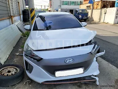 Photo 1 of 10: 2017 Hyundai Modern Ionic Electric, VIN KMHC851HFHU003257 — Korean insurance auction