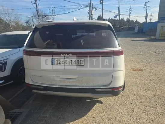 Photo 2 of 21: 2022 Kia Carnival — Korean insurance auction
