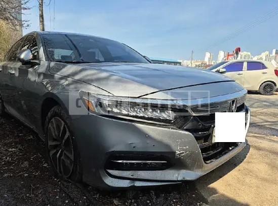Photo 2 of 32: 2018 Honda Accord Hybrid — Korean insurance auction