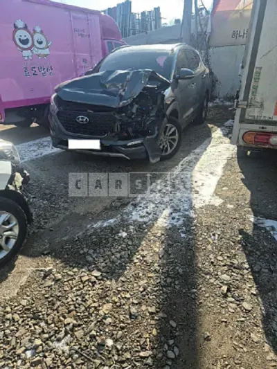 Photo 1 of 16: 2018 Hyundai Tucson, VIN KMHJ3815GJU683768 — Korean insurance auction