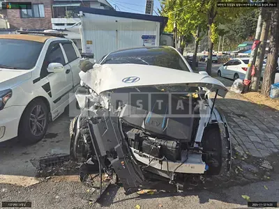 Photo 1 of 23: 2024 Hyundai Ionic 5, VIN KMHKR81EFRU246978 — Korean insurance auction