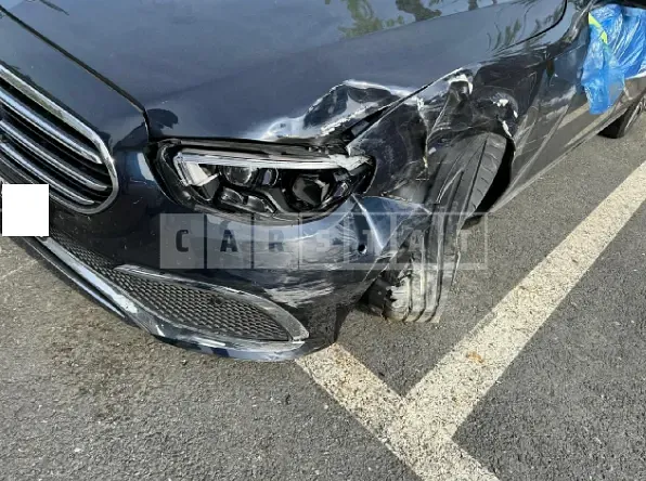 Photo 2 of 29: 2023 Mercedes-Benz E350 4Matic — Korean insurance auction