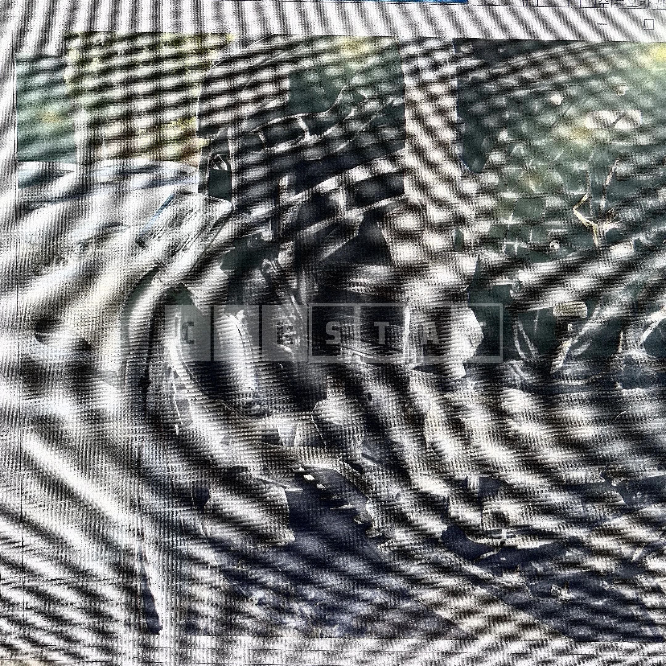 Photo 2 of 35: 2022 Mercedes-Benz GLS400 d 4Matic — Korean insurance auction