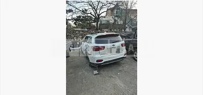 Photo 1 of 28: 2018 Kia Sorento — Korean insurance auction