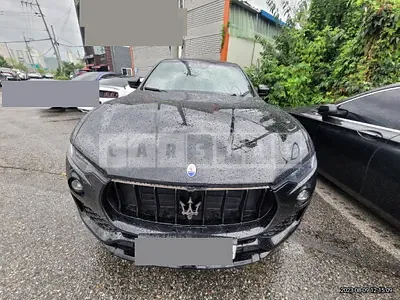 Photo 1 of 9: 2018 Maserati Levante Diesel, VIN ZN661TUG7JX301369 — Korean insurance auction