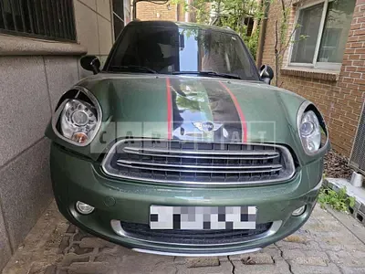 Photo 1 of 6: 2016 MINI Cooper D Countryman ALL4 — Korean insurance auction