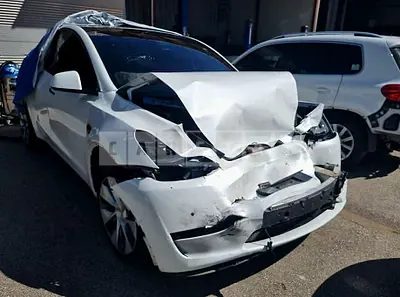 Photo 1 of 50: 2021 Tesla Model Y Standard Range, VIN 5YJYGDED6MF172381 — Korean insurance auction