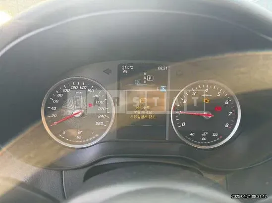 Photo 2 of 13: 2020 Mercedes-Benz C 200 — Korean insurance auction