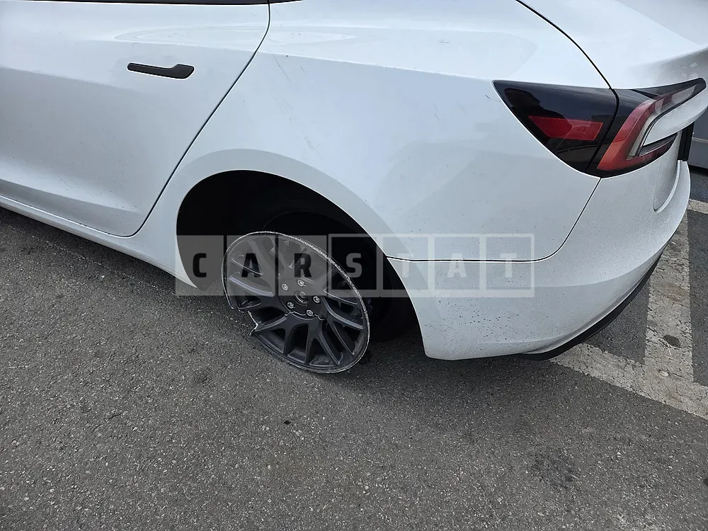 Photo 2 of 8: 2024 Tesla Model 3 Long Range — Korean insurance auction