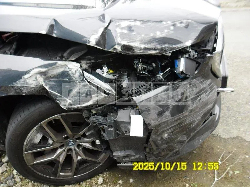 Photo 2 of 18: 2023 BMW i5 eDrive40, VIN WBY31FK06RCP91834 — Korean insurance auction