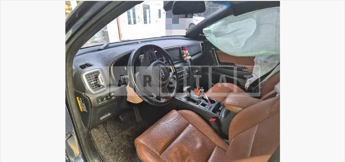Photo 2 of 12: 2017 Kia Sportage 4WD — Korean insurance auction