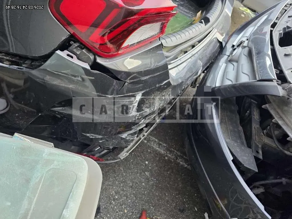Photo 2 of 57: 2021 Kia K5 — Korean insurance auction