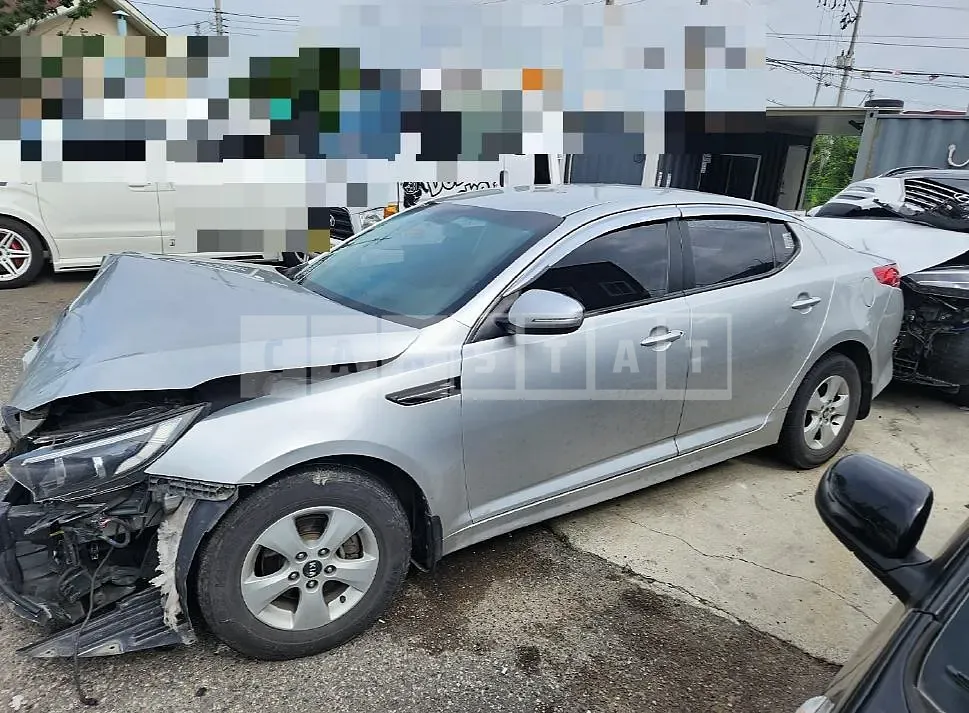Photo 2 of 6: 2014 Kia K5 2.0(LPG) — Korean insurance auction
