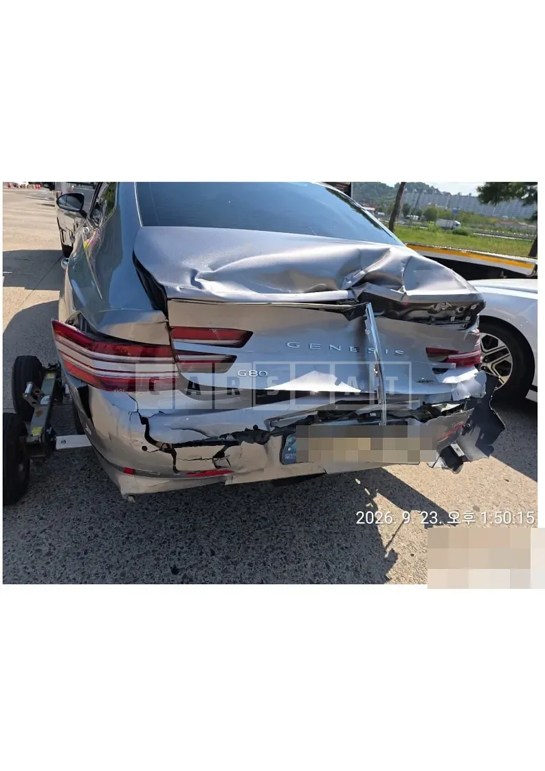 Photo 2 of 14: 2023 Genesis G80 — Korean insurance auction