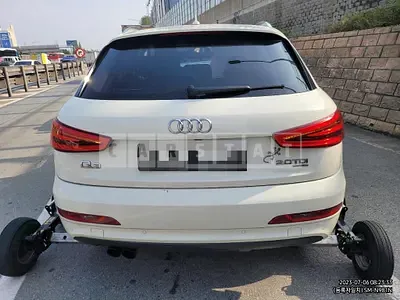 Photo 1 of 7: 2014 Audi Q3 2.0 TDI quattro — Korean insurance auction