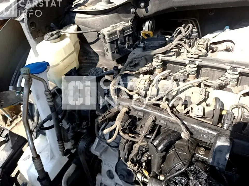 Photo 2 of 24: 2016 Hyundai Santa Fe 2.0, VIN KMHSW81UBGU623349 — Korean insurance auction
