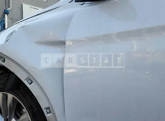 Photo 2 of 21: 2018 Hyundai Santa Fe, VIN KMHSW81UBJU862975 — Korean insurance auction