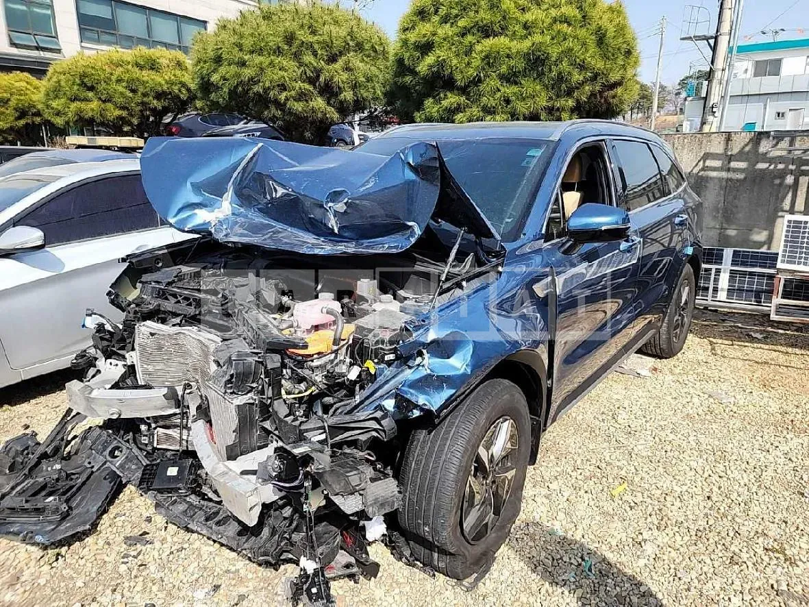 Photo 2 of 24: 2021 Kia Sorento 1.6 (Hybrid), VIN KNARH81GBMA047432 — Korean insurance auction