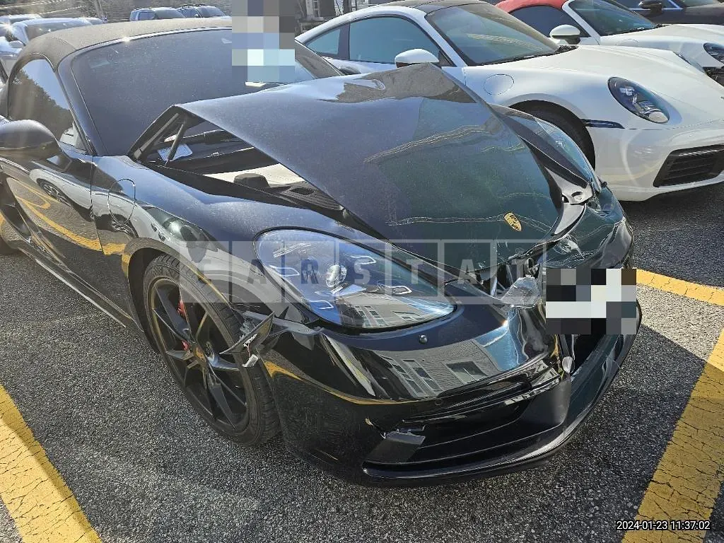 Photo 2 of 18: 2019 Porsche 718 Boxster GTS, VIN WP0CB2988KS228329 — Korean insurance auction
