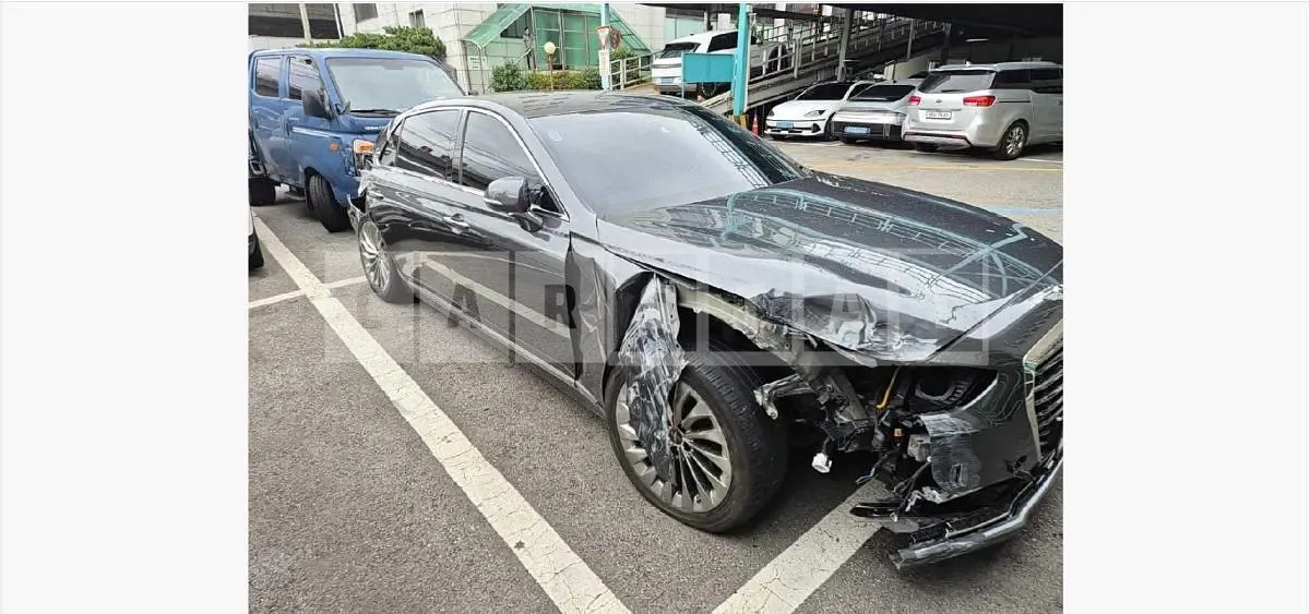Photo 2 of 46: 2018 Genesis EQ900 3.8 — Korean insurance auction