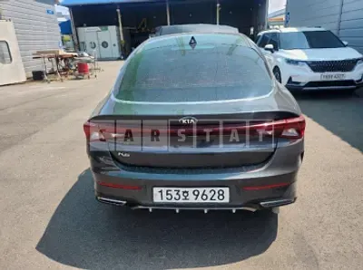 Photo 1 of 12: 2021 Kia K5 — Korean insurance auction