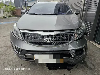 Photo 1 of 50: 2014 Kia Sportage R — Korean insurance auction