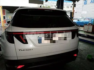 Photo 1 of 22: 2022 Hyundai Tucson Hybrid, VIN KMHJE811BNU064105 — Korean insurance auction