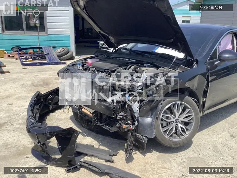 Photo 2 of 11: 2021 Kia K5, VIN KNAG141BBNA151118 — Korean insurance auction