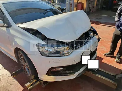 Photo 1 of 14: 2015 Volkswagen Polo 5 FL 1.4 TDI BMT, VIN WVWZZZ6RZFY317703 — Korean insurance auction