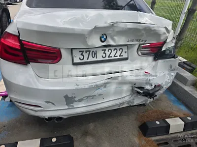 Photo 1 of 16: 2018 BMW 320d — Korean insurance auction