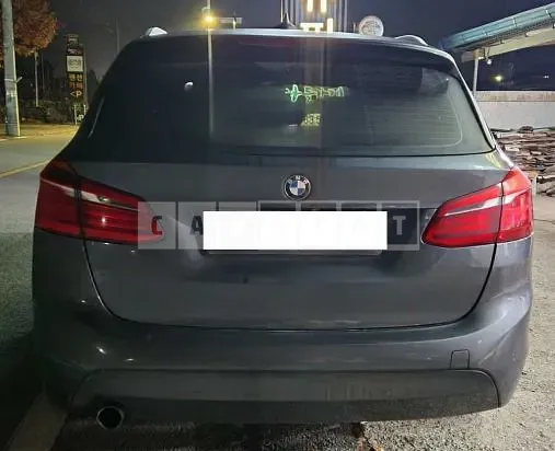 Photo 2 of 10: 2017 BMW Active Tourer — Korean insurance auction