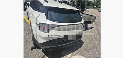 Photo 1 of 26: 2023 Kia Sportage Hybrid — Korean insurance auction